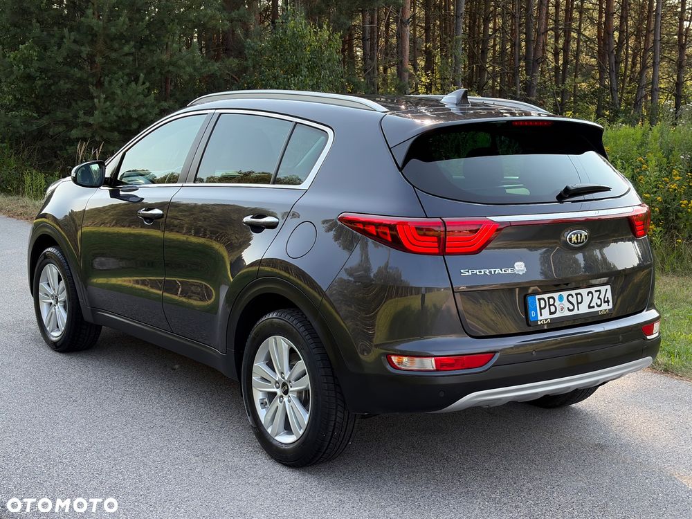 Kia Sportage 1.6 GDI 2WD Dream-Team Edition - 16