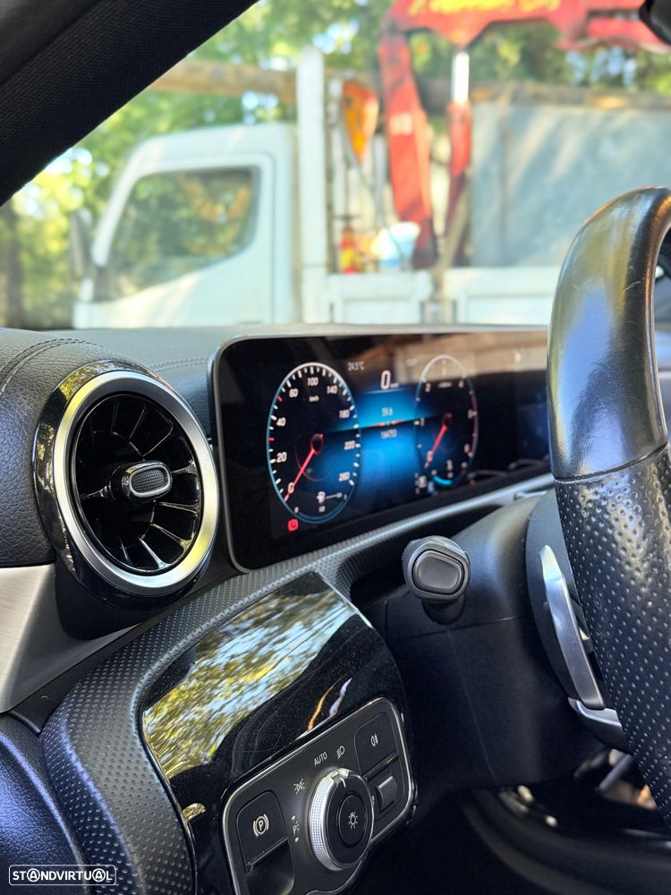 Mercedes-Benz A 180 d 7G-DCT AMG Line - 11