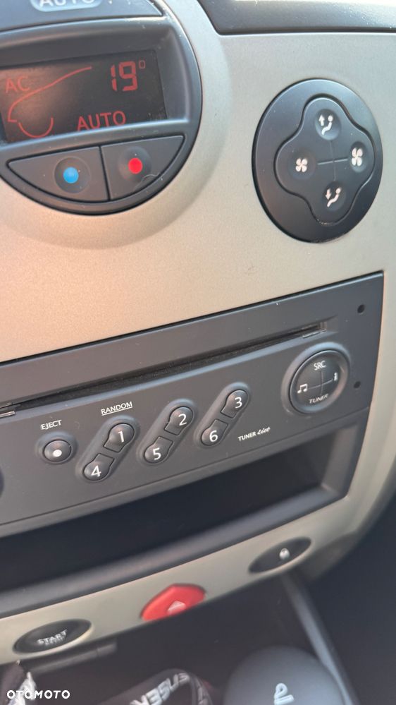 Renault Megane 1.4 Confort Dynamique - 29