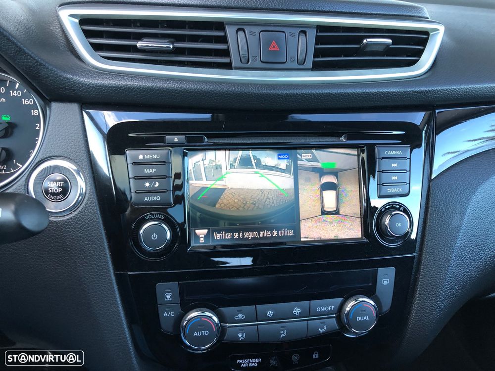 Nissan Qashqai 1.5 dCi N-Connecta DCT - 20