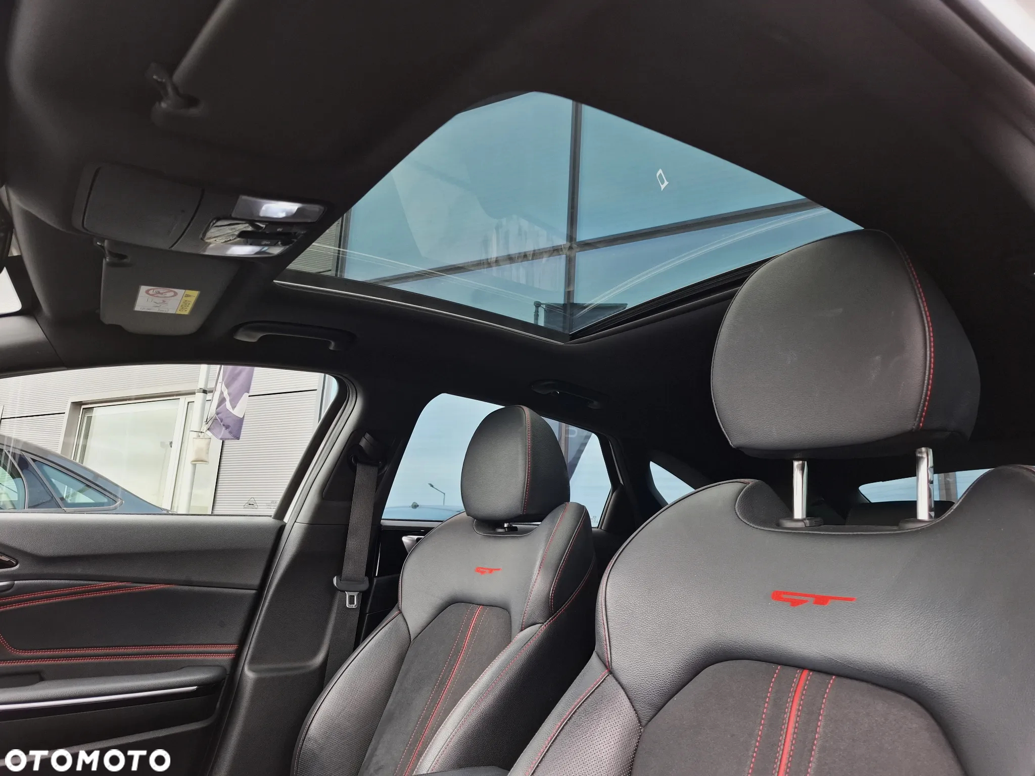 Kia ProCeed 1.6 T-GDI GT DCT - 33