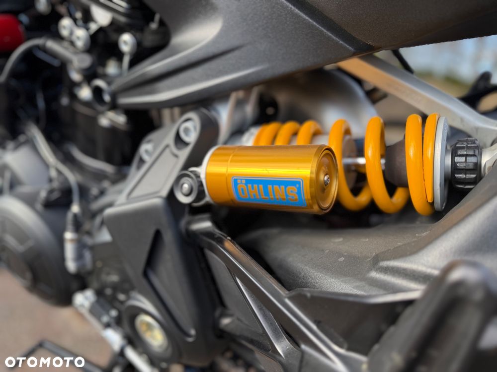 Ducati Diavel - 11