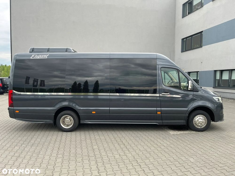 Mercedes-Benz Sprinter - 4
