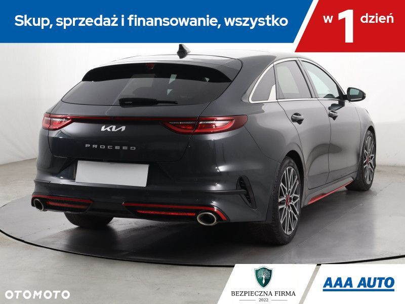 Kia ProCeed - 7