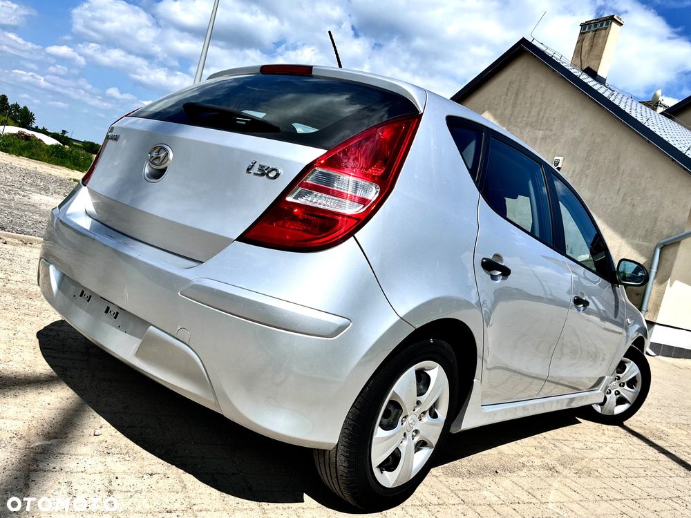 Hyundai i30 1.4 Blue Comfort - 3