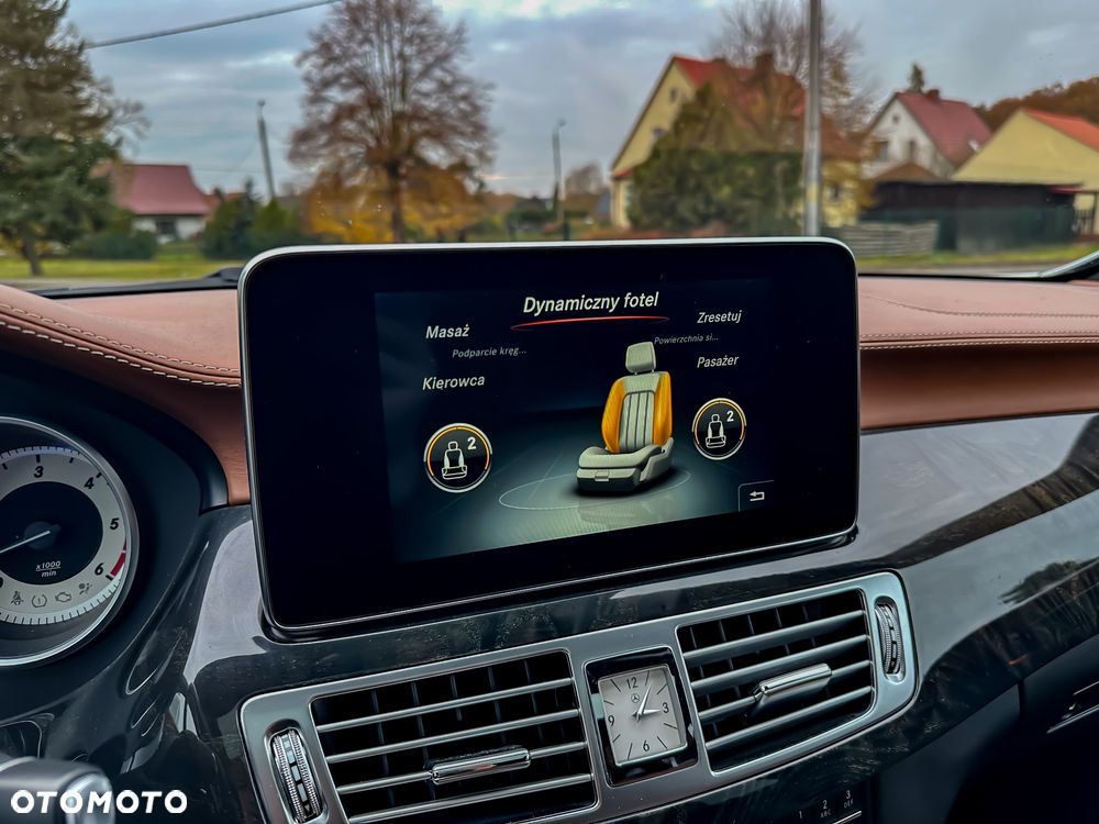 Mercedes-Benz CLS 350 d 4-Matic - 23