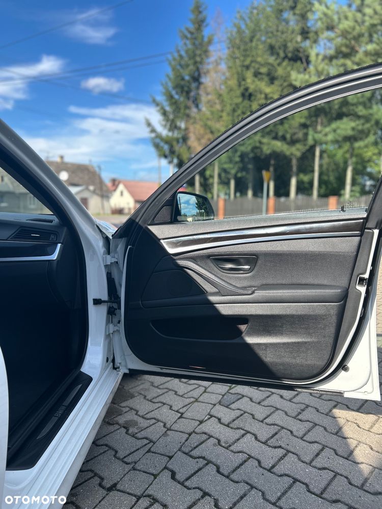 BMW Seria 5 - 13