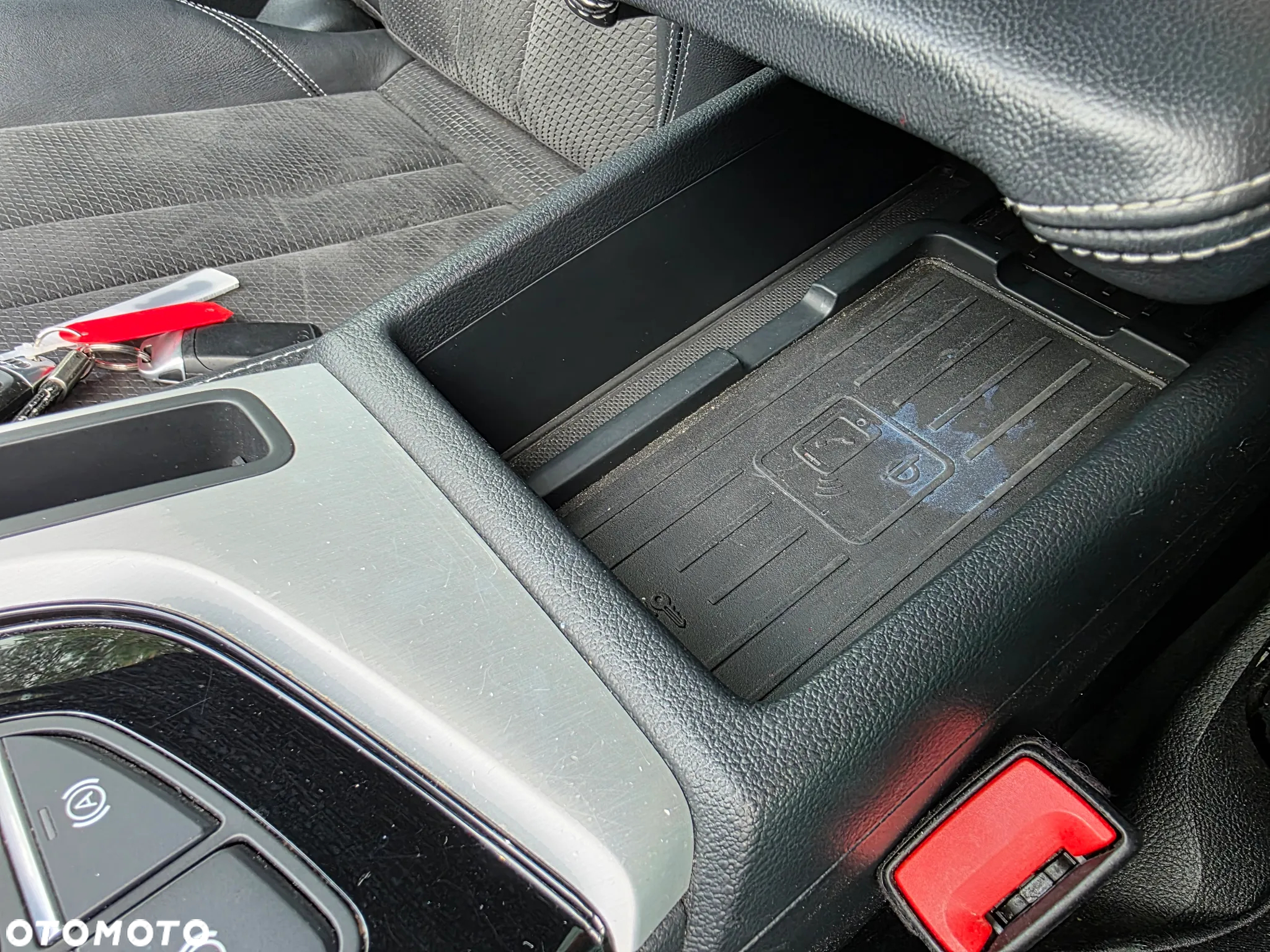 Audi A4 Avant 35 TFSI S tronic S line - 32