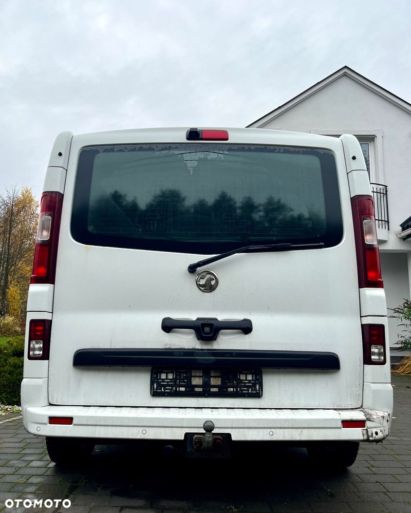 Opel Vivaro - 6