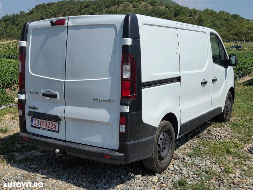 Renault Trafic - 2