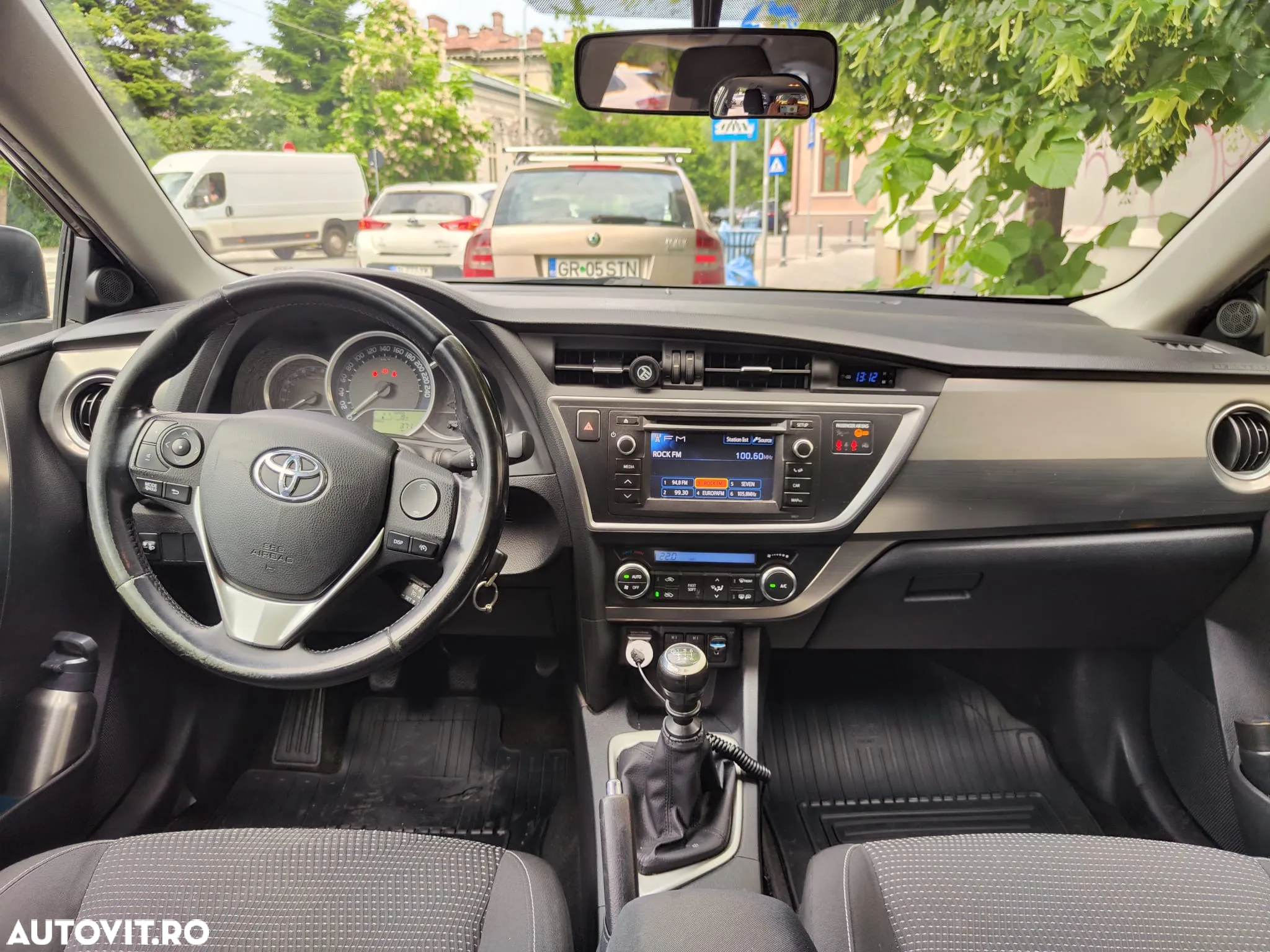 Toyota Auris 1.6 L Valvematic Luna - 13