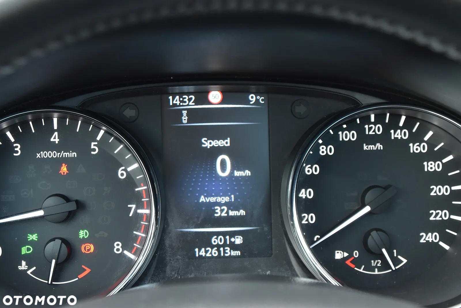 Nissan Qashqai - 27
