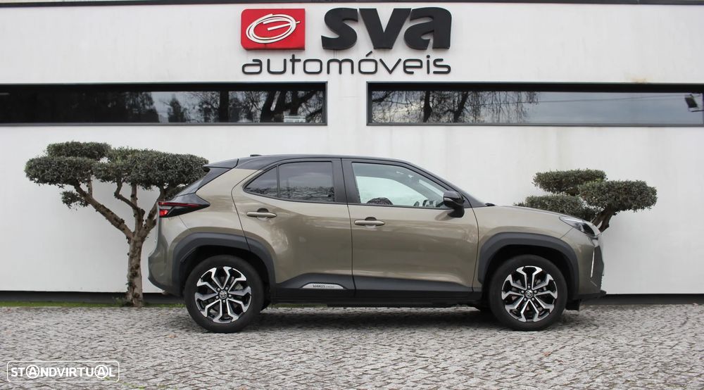 Toyota Yaris Cross 1.5 HDF Exclusive - 2