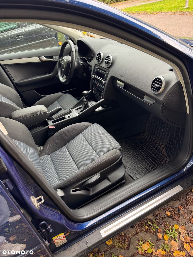 Audi A3 Sportback - 16