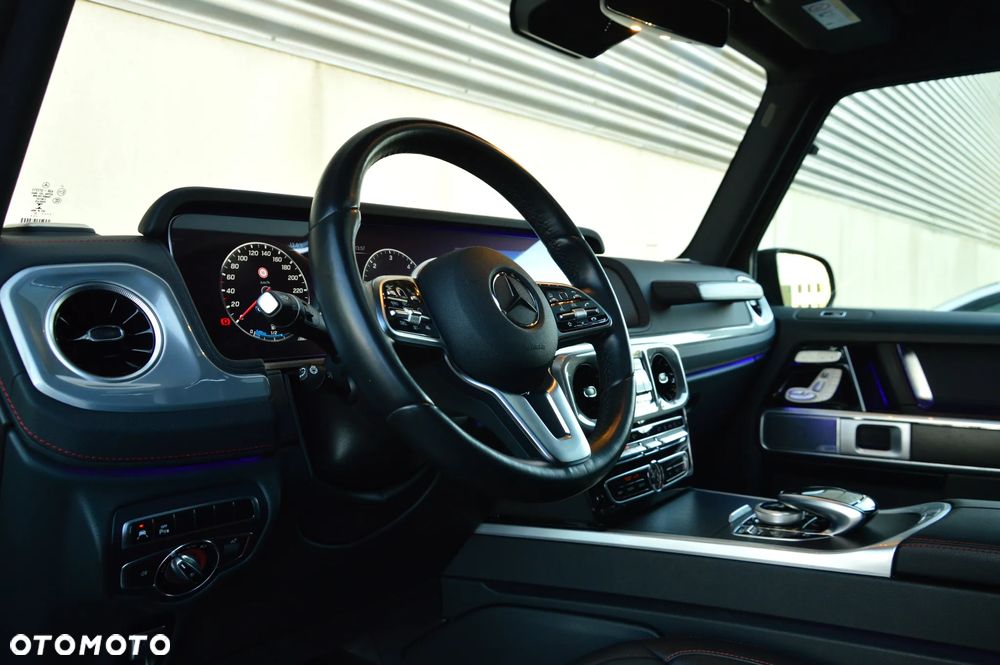 Mercedes-Benz Klasa G 400 d - 13