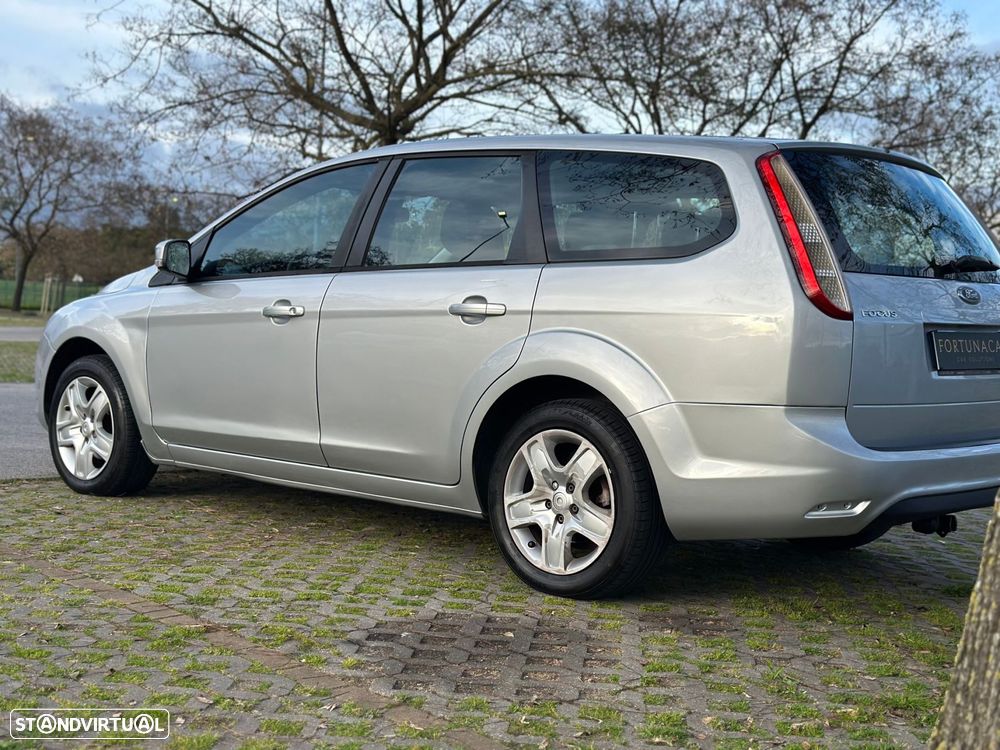 Ford Focus SW 1.6 TDCi Ambiente - 8