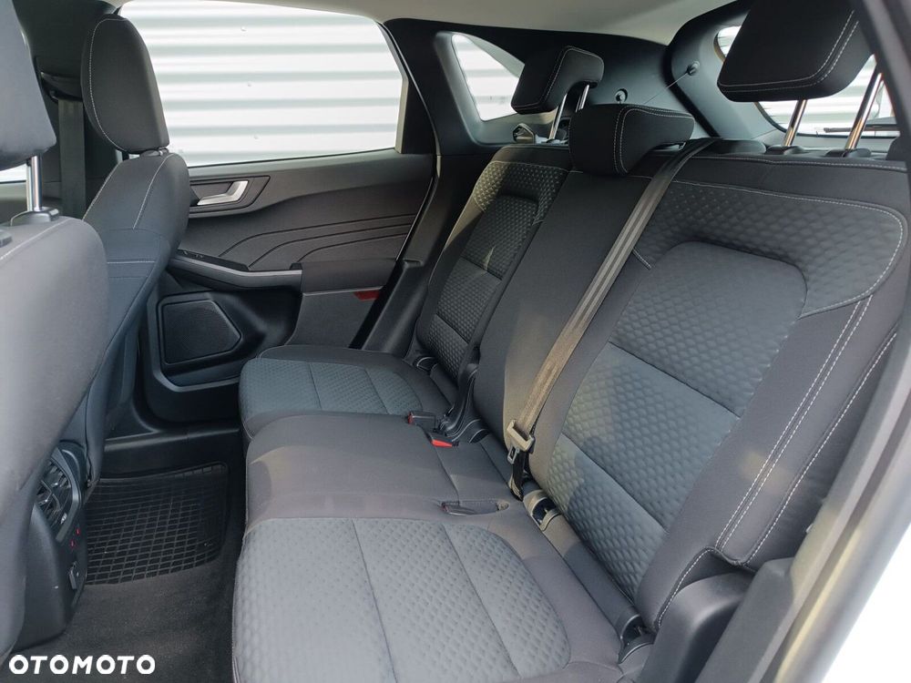 Ford Kuga 1.5 EcoBlue FWD Titanium - 35