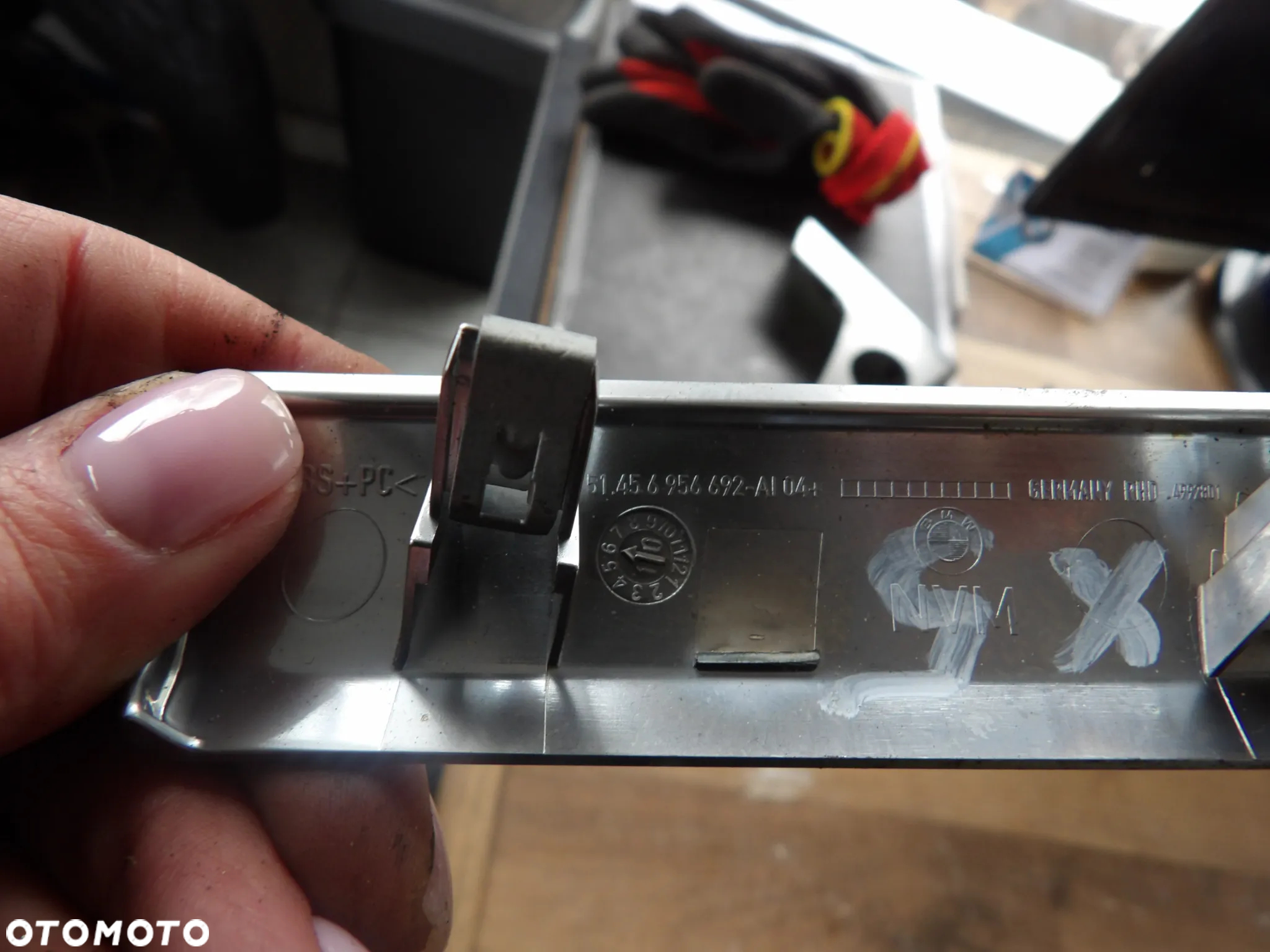 BMW - E70,X5 - LISTWA DEKORACYJNA KONSOLI - ALUMINIUM - 6956692 - 2
