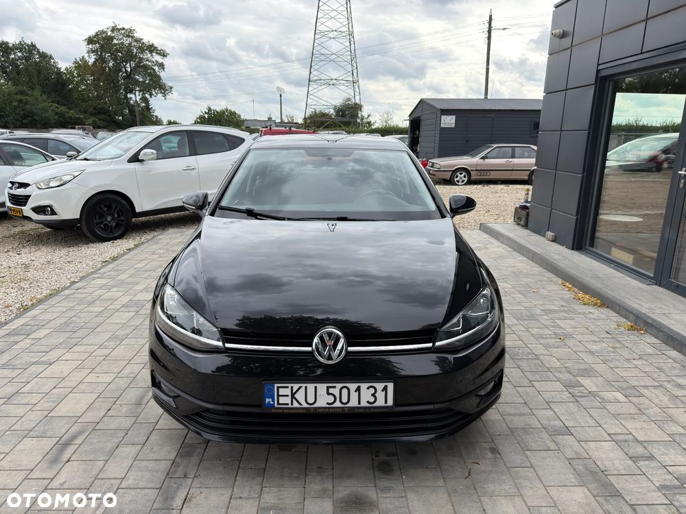 Volkswagen Golf - 8