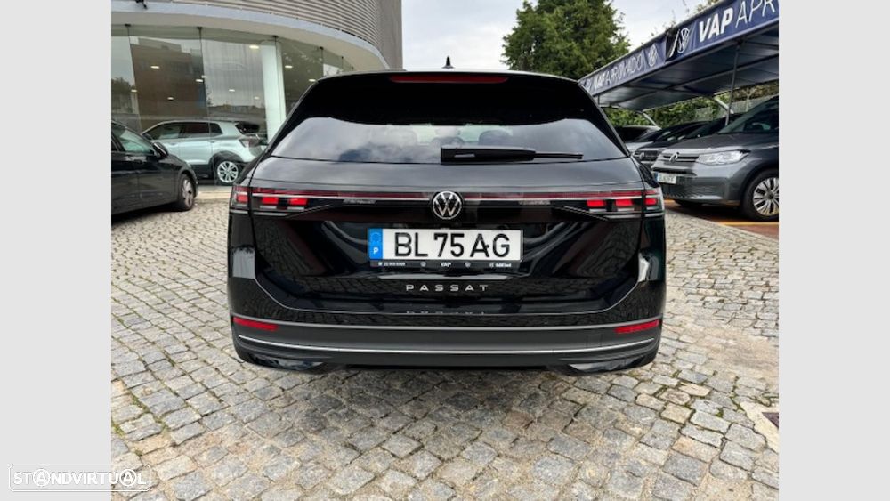 VW Passat Variant 2.0 TDi Business DSG - 6