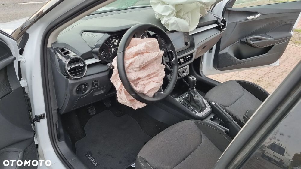 Skoda Fabia 1.0 TSI Active - 29