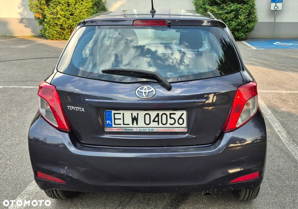 Toyota Yaris 1.33 Active - 4
