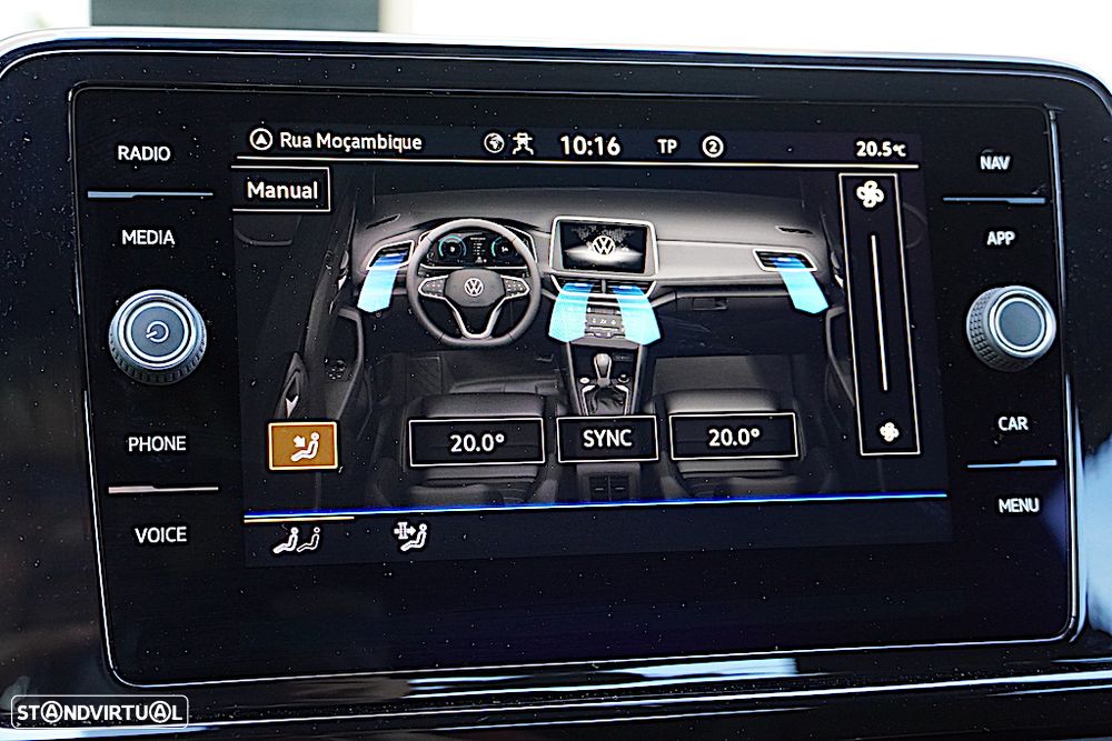 VW T-Roc 2.0 TDI R-Line DSG - 41