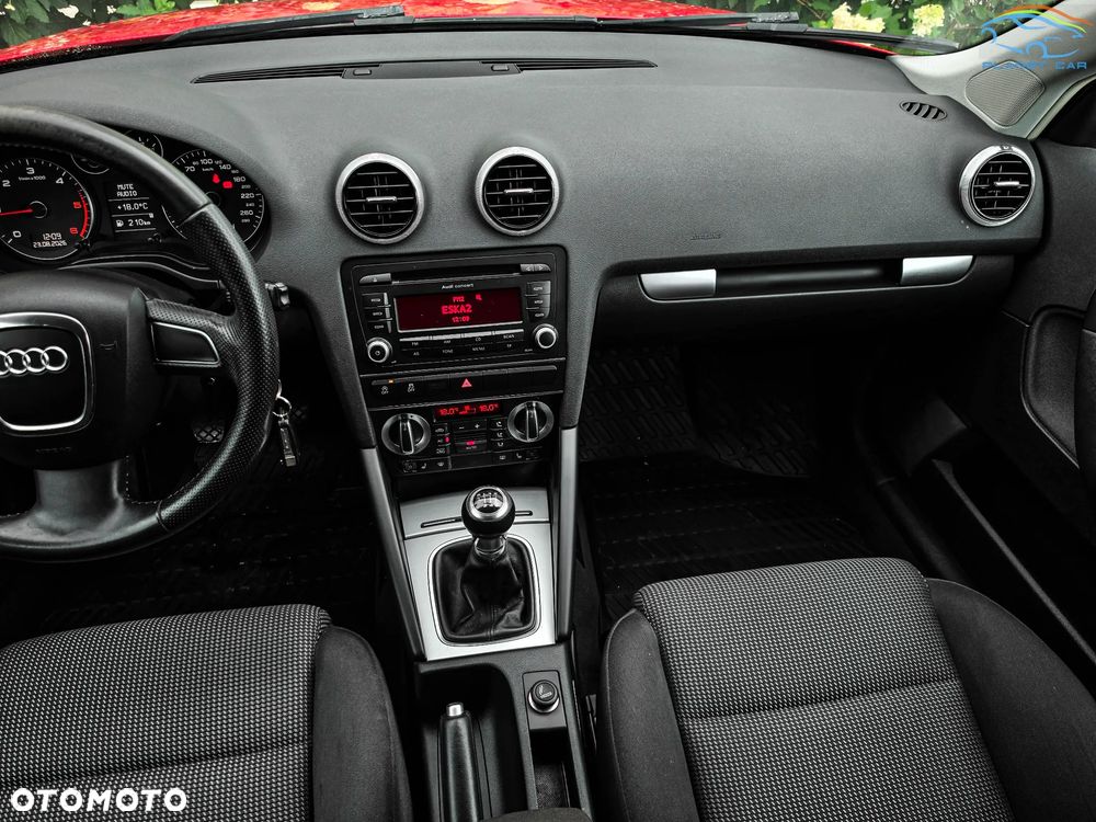 Audi A3 Sportback 2.0 TDI DPF S line Sportpaket - 20