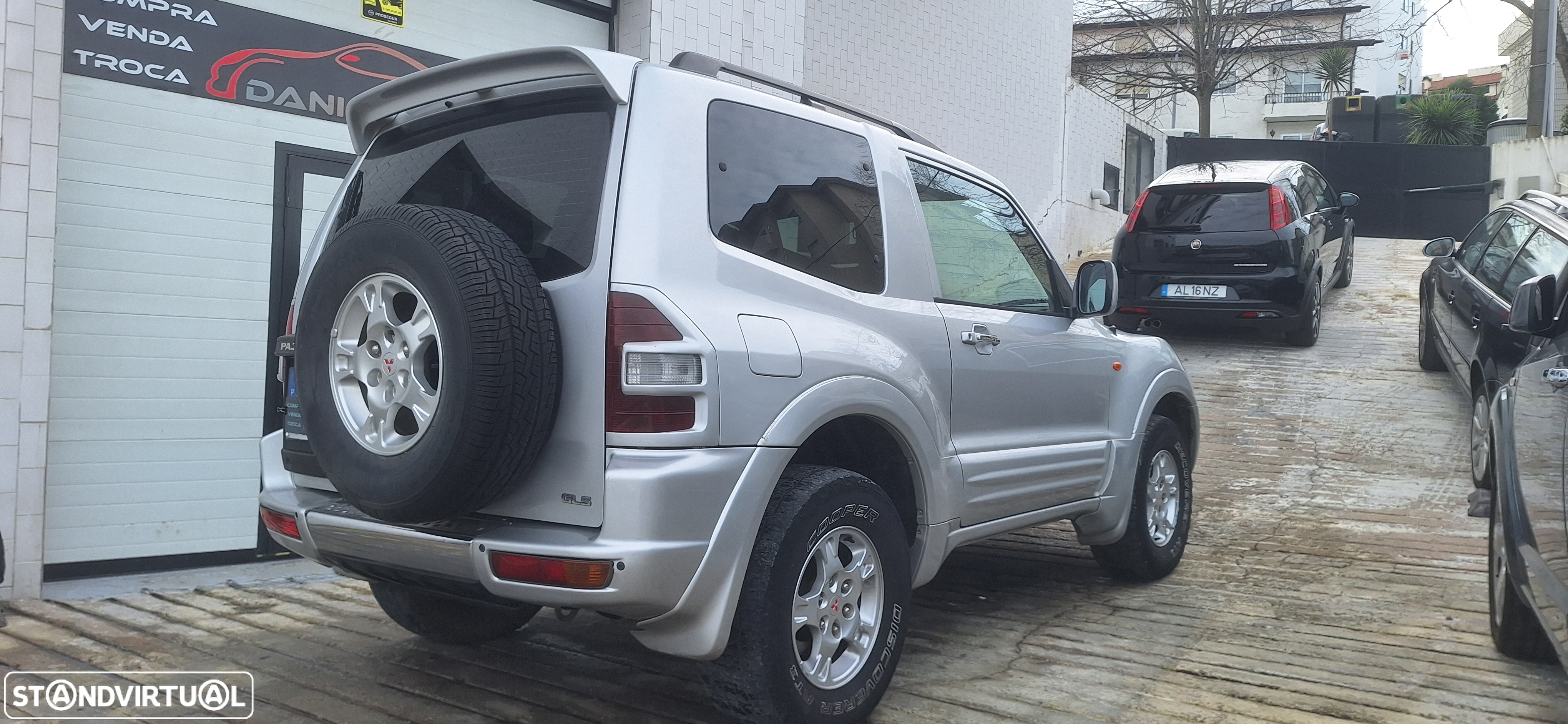 Mitsubishi Pajero 3.2 DI-D GLS - 7