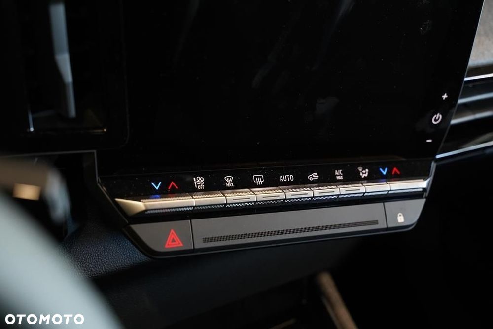 Renault Austral 1.3 TCe mHEV Evolution - 21