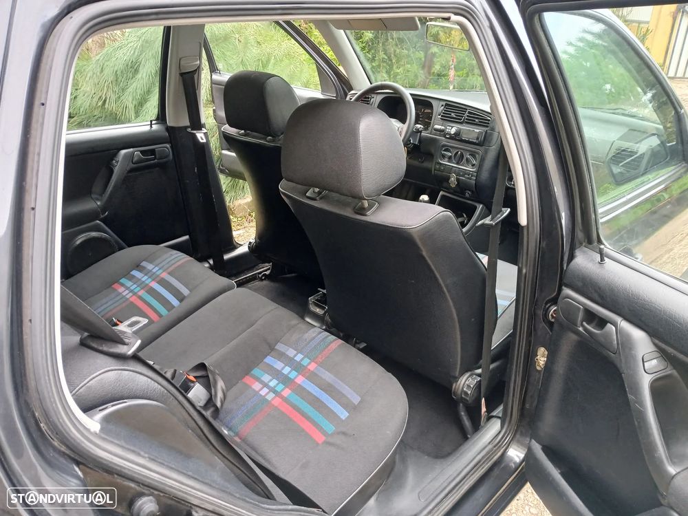 VW Golf 1.9 TDi GT Special - 7