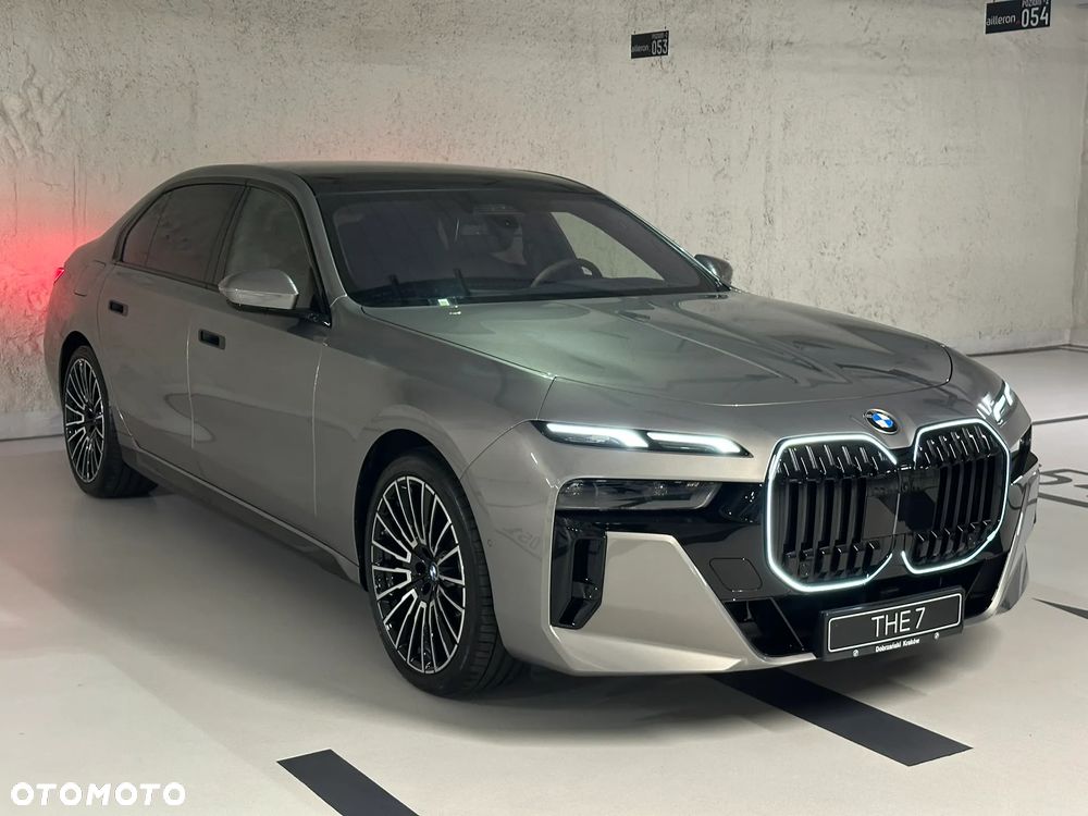 BMW Seria 7 - 4