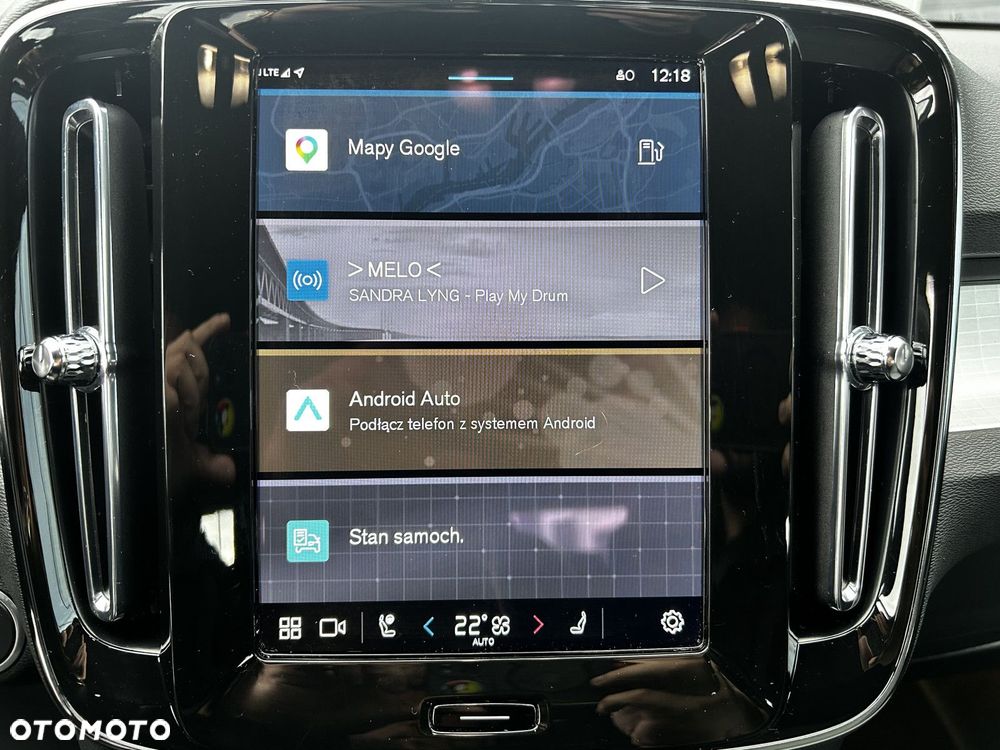 Volvo XC 40 - 26