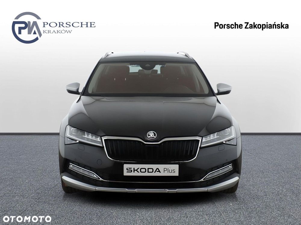 Skoda Superb 2.0 TDI SCR 4x4 Scout DSG - 8