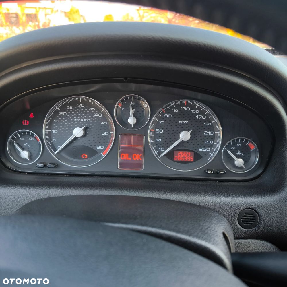 Peugeot 607 2.0 HDi Premium - 18