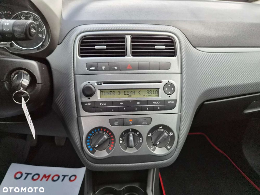 Fiat Grande Punto - 26