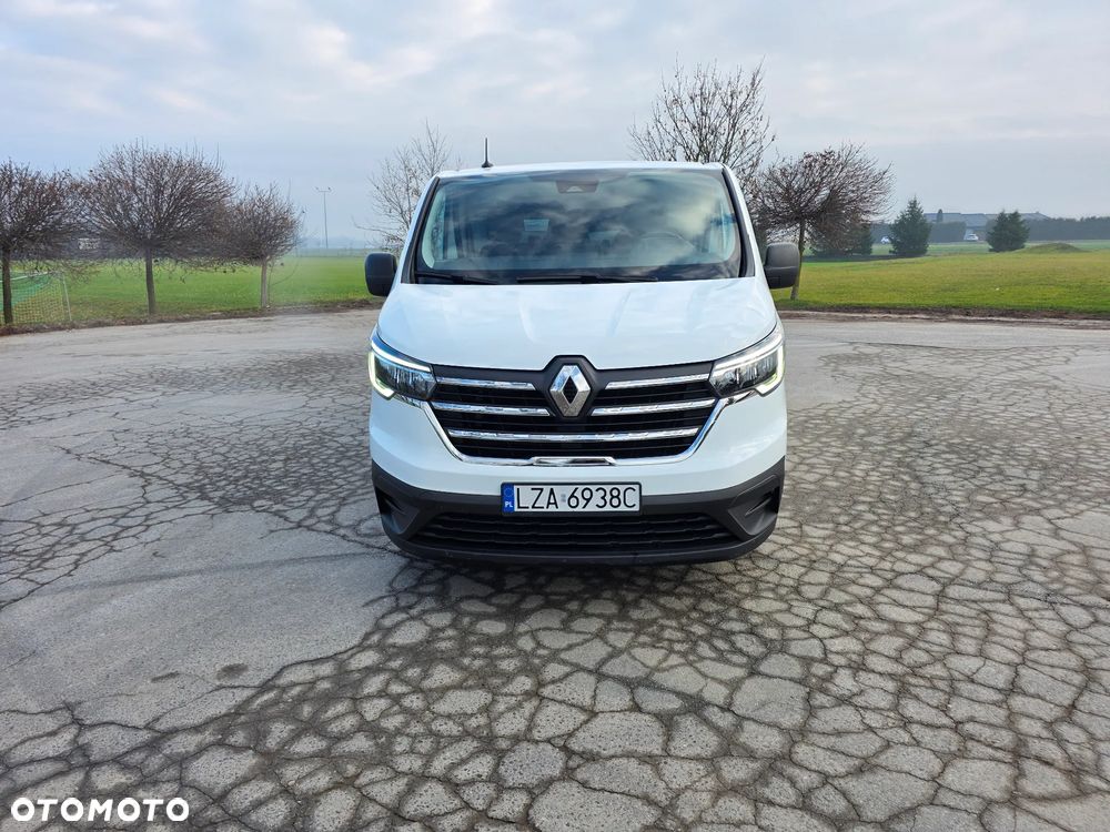 Renault Trafic - 11