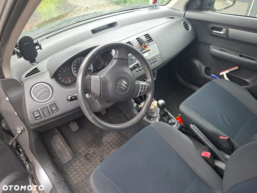 Suzuki Swift 1.3 Comfort XL - 4