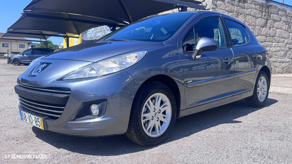 Peugeot 207 1.6 HDi Premium - 1