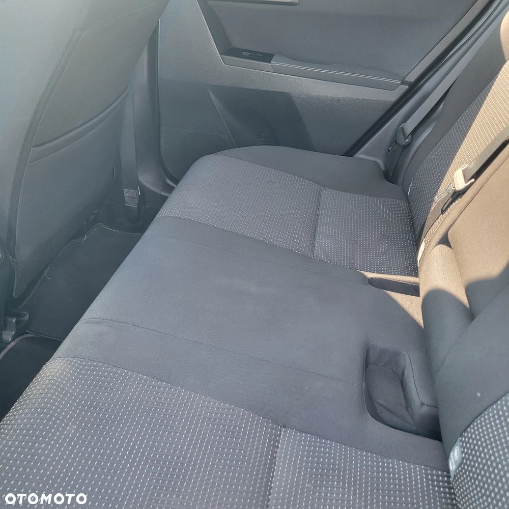 Toyota Auris 2.0 D-4D Premium Comfort - 15