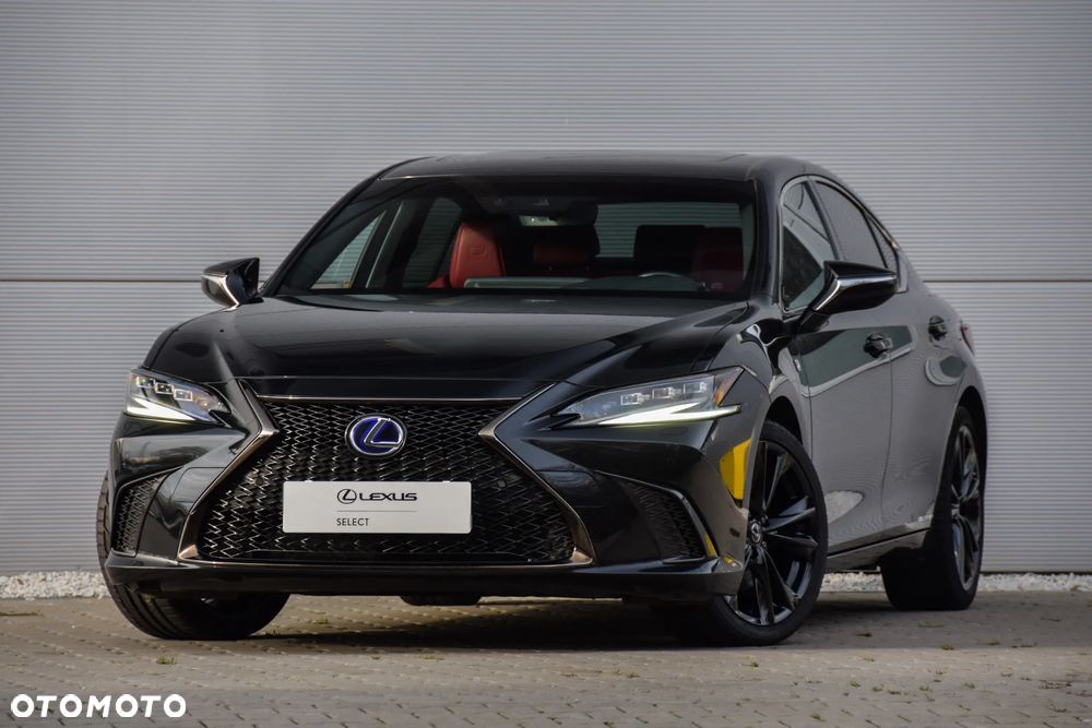 Lexus ES 300h F Sport Edition - 1