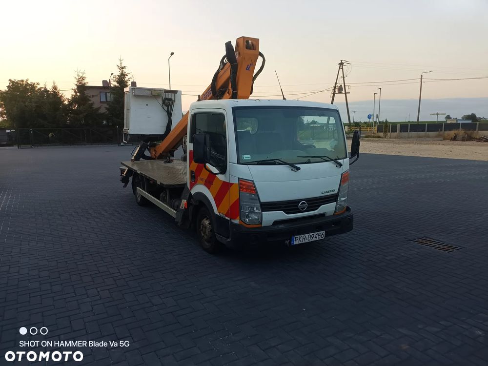 Nissan cabstar - 1