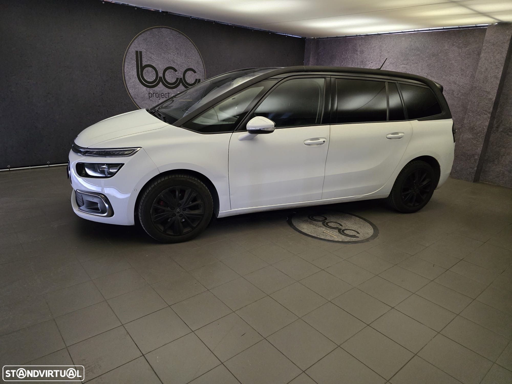 Citroën C4 Grand Picasso BlueHDi 120 EAT6 SHINE - 1
