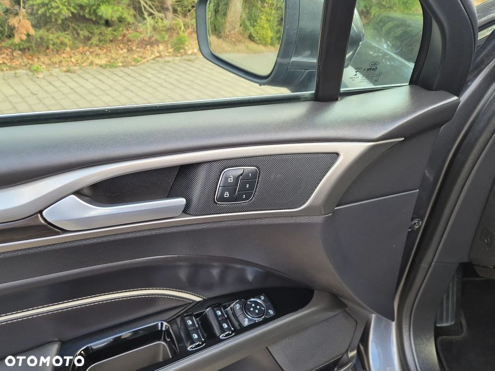 Ford Mondeo 2.0 Ti-VCT VIGNALE - 22