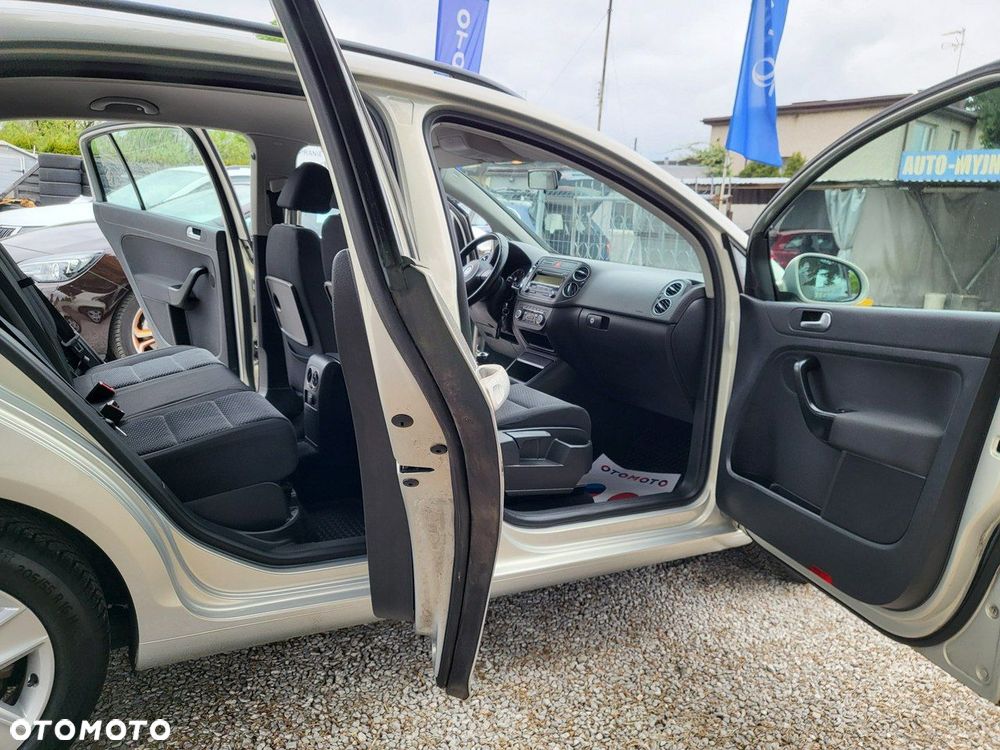 Volkswagen Golf Plus - 23