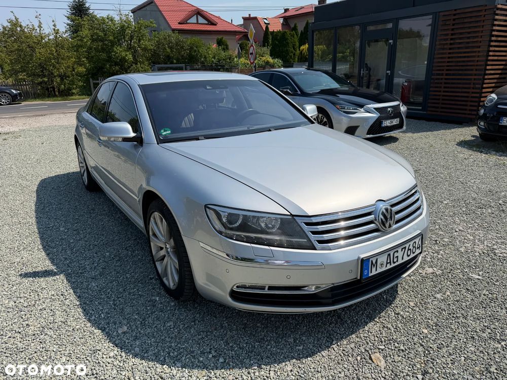 Volkswagen Phaeton 4.2 V8 4MOTION Automatik (5 Sitzer) - 4