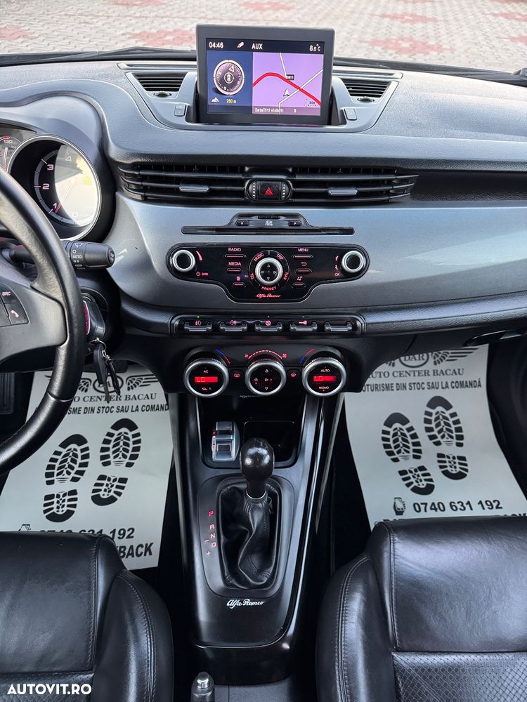 Alfa Romeo Giulietta 2.0 JTDM 16V TCT Turismo - 19