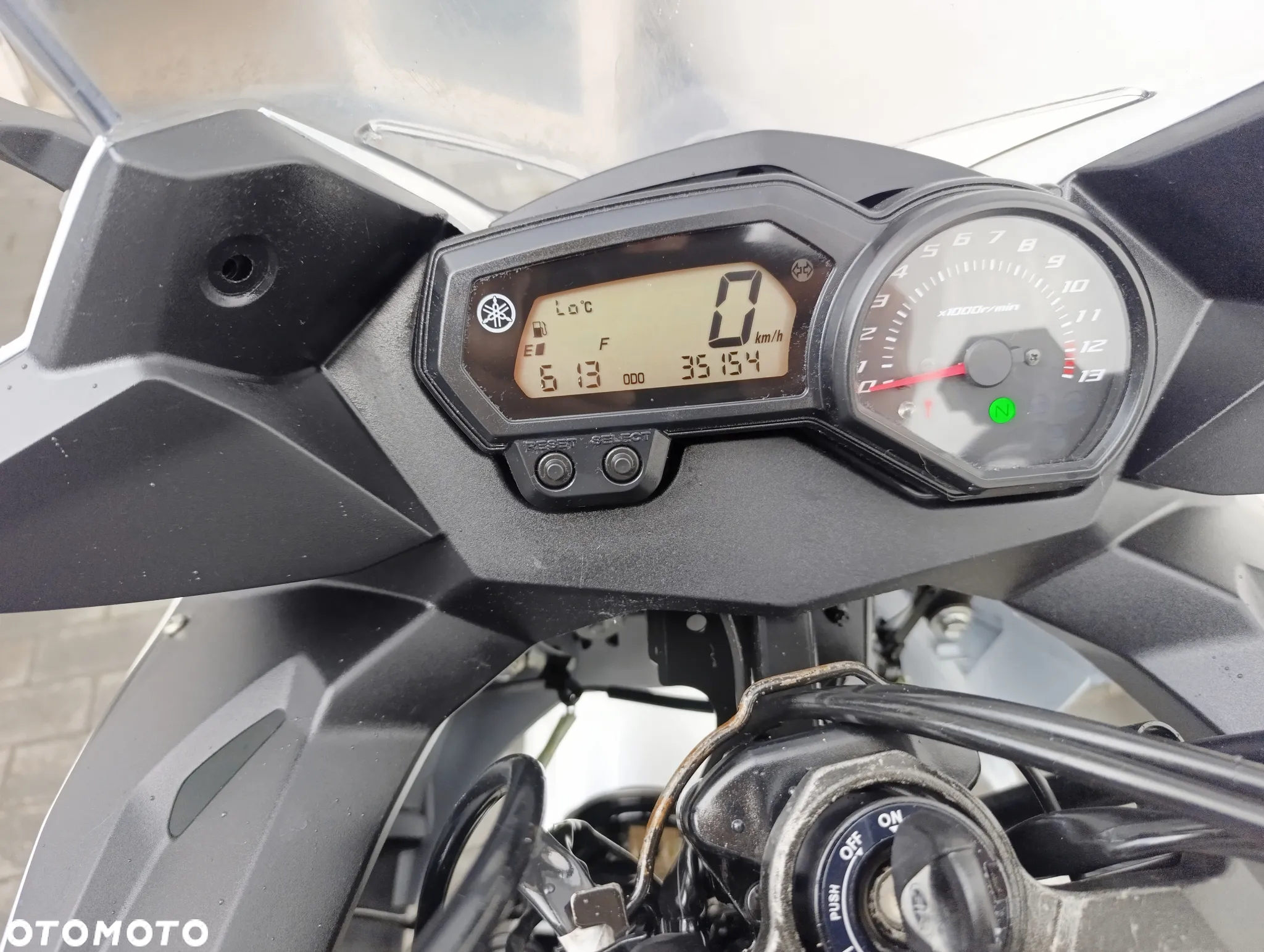 Yamaha XJ - 16