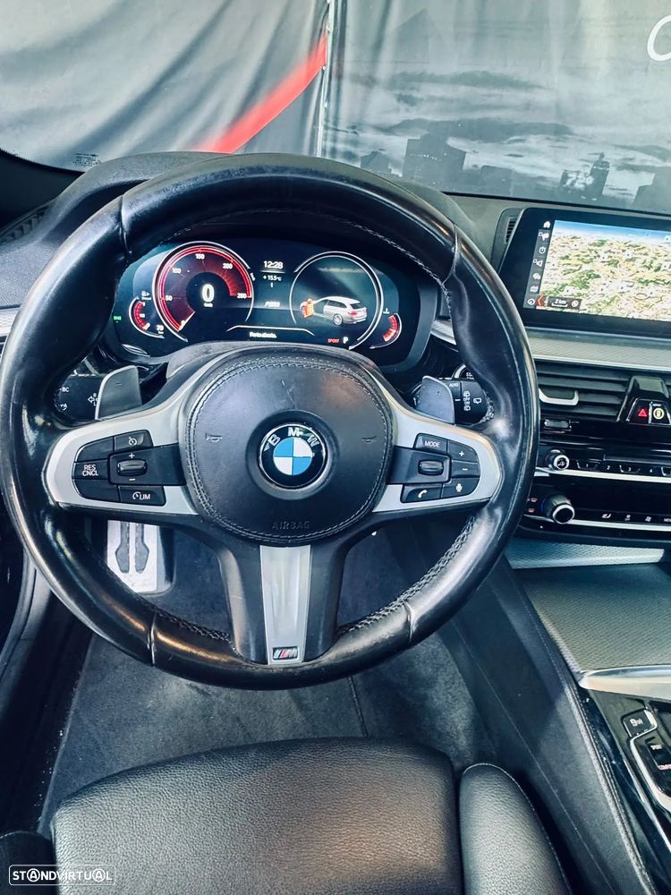 BMW 520 d Pack M Auto - 14