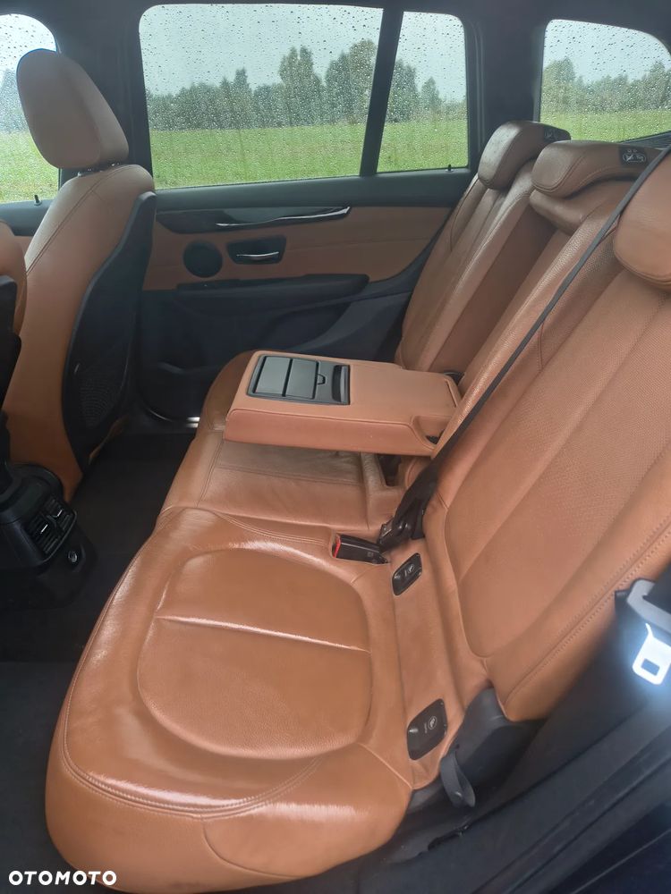 BMW Seria 2 216d Gran Tourer Luxury Line - 10